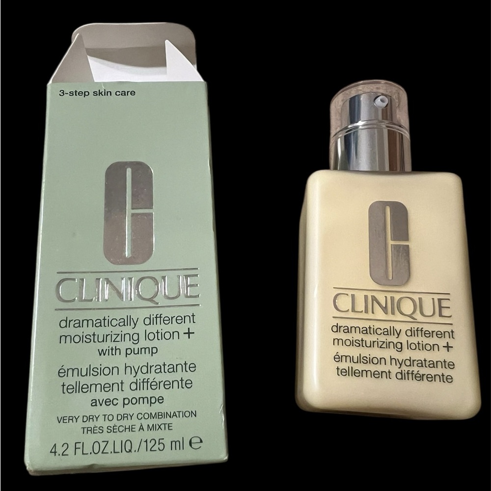 NIB Clinique Dramatically Different Moisturizing Lotion+ with Pump - Cream